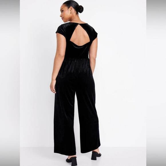 Old Navy black Fit & Flare Velvet Jumpsuit - Picture 2 of 11